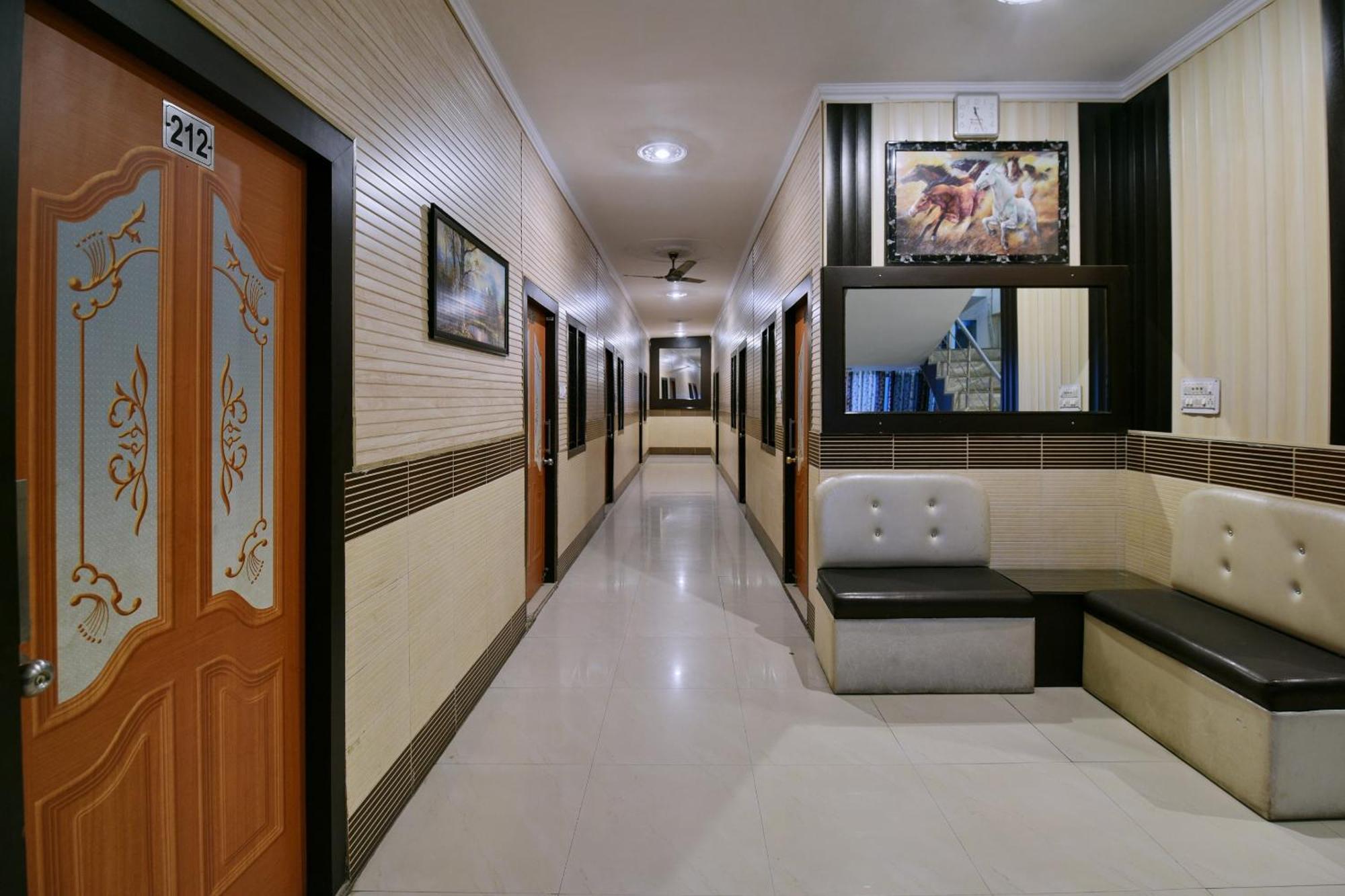 Hotel O Mehfil Hotel Jawalapur Exterior foto